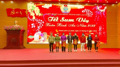 Liên đoàn Lao động thành phố Lai Châu tổ chức Chương trình “Tết Sum vầy - Xuân Bình an” năm 2022