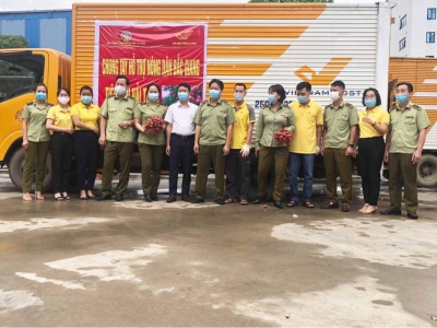 CĐCS Cục Quản lý thị trường tỉnh Lai Châu phối hợp hỗ trợ tiêu thụ vải Thiều Bắc Giang