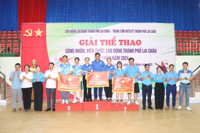 Hội thi tiếng hát trong công nhân, viên chức, lao động huyện Nậm Nhùn năm 2024
