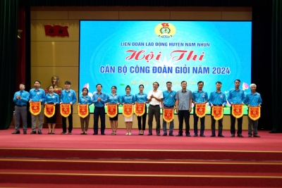 Sáng ngày 3 tháng 10 năm 2024, Liên đoàn Lao động huyện Nậm Nhùn tổ chức Khai mạc Hội thi “Cán bộ Công đoàn giỏi” năm 2024.