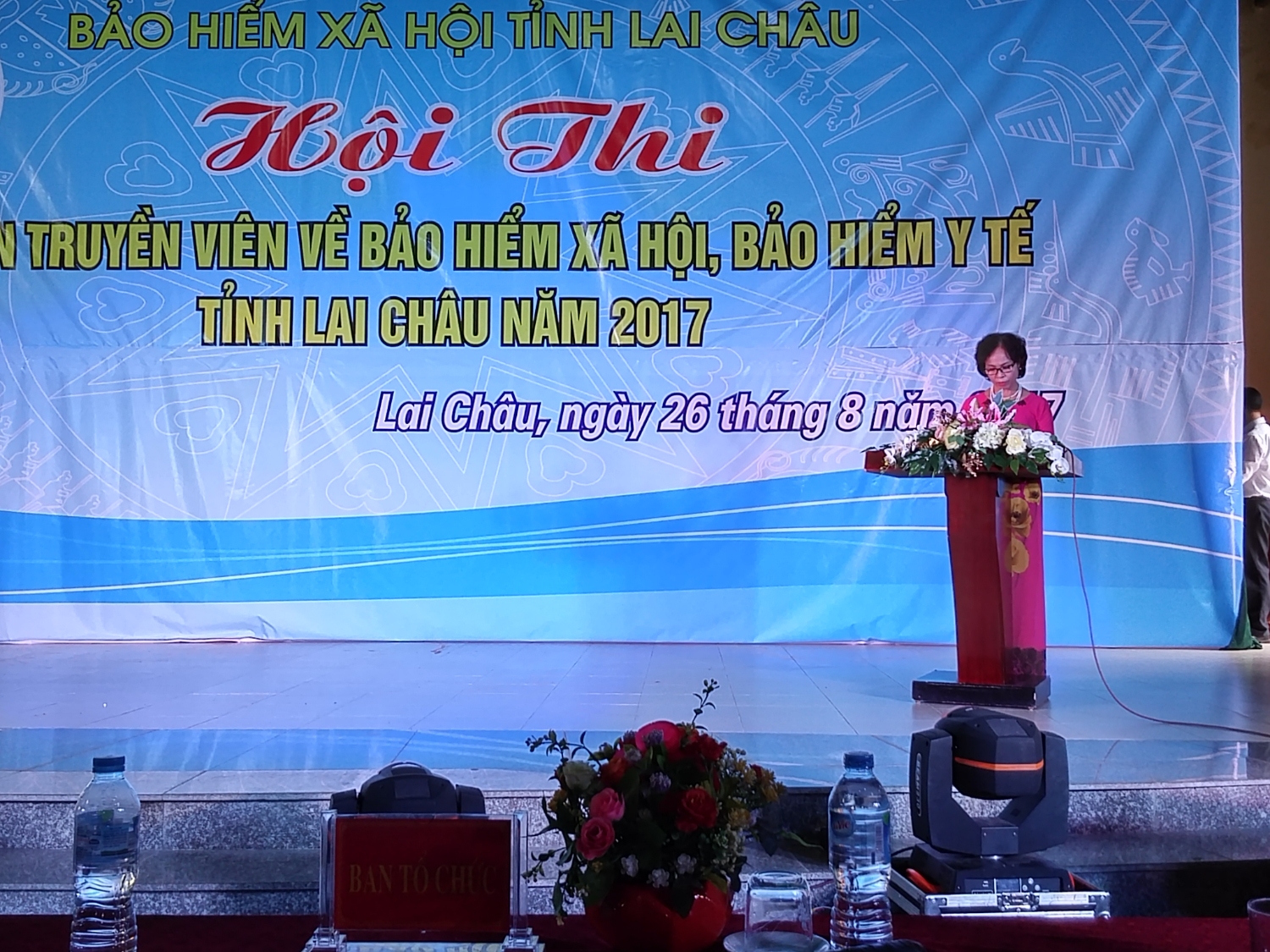 Đ/c Đoàn Thị Làn Giám đốc BHXH tỉnh  khai mạc hội thi