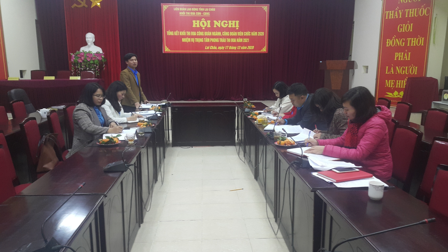 Đ/c Hoàng Văn Trinh – Phó Chủ tịch LĐLĐ tỉnh phát biểu chỉ đạo hội nghị