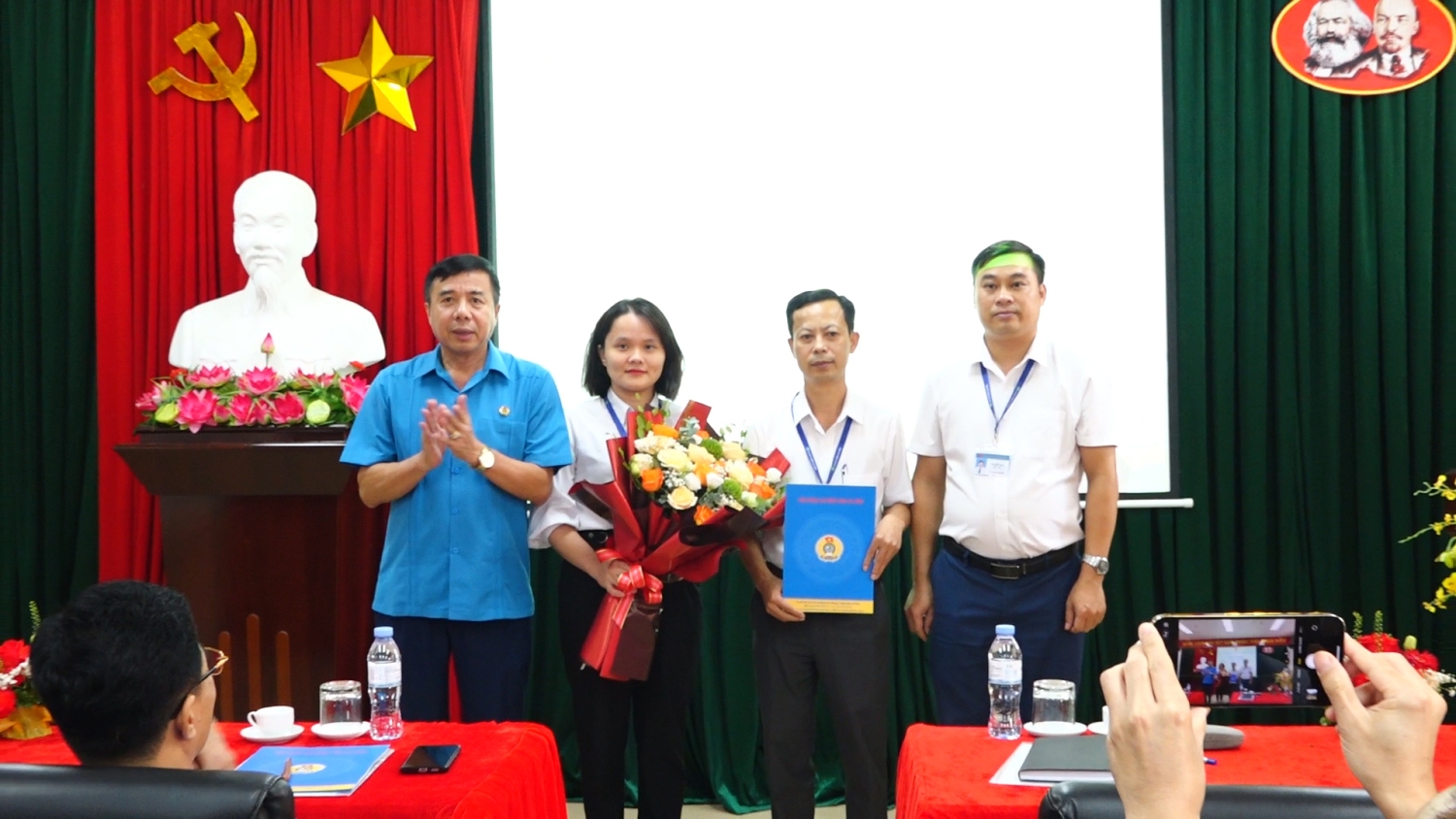 anh 9